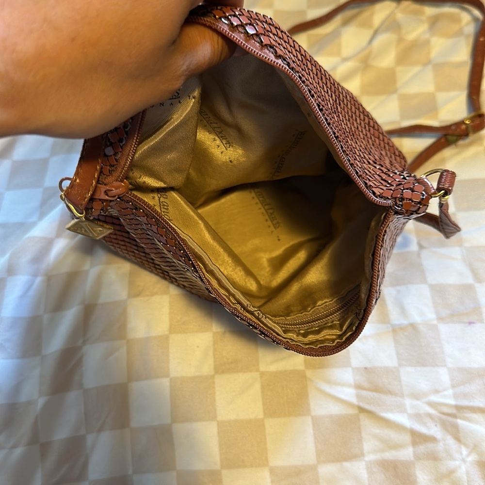 Red whiting and Davis metal mesh crossbody bag - Picture 5 of 8